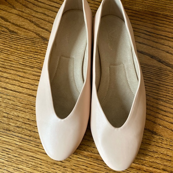 Aerosoles Vegan Architect Ballet Flat - Picture 4 of 8